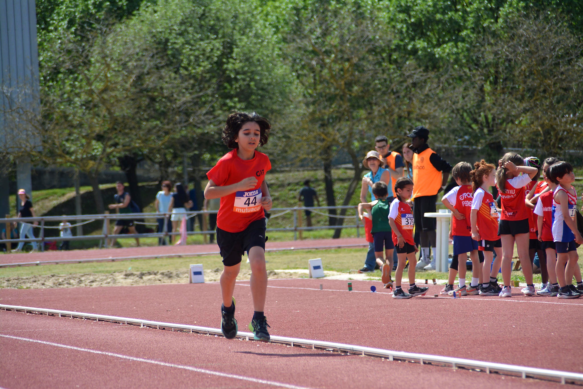 Club Atletisme Badalona - Escola